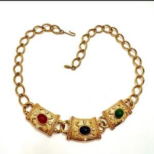 Elegant Avon Gold Tone Necklace with Multicolor Gemstones
